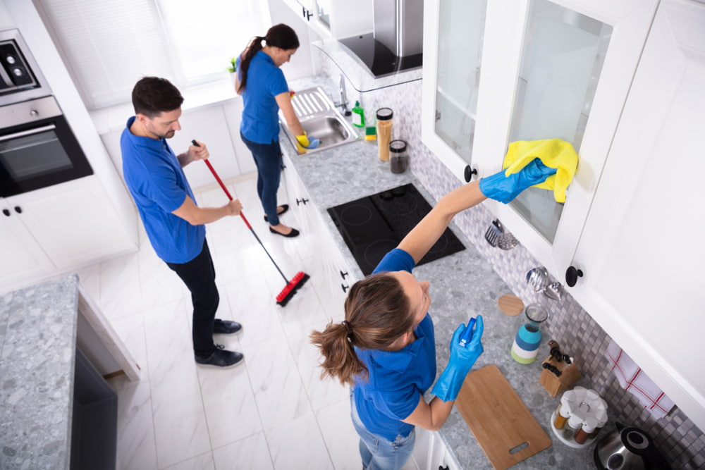 4 Traits of a Good Rental Cleaning Service